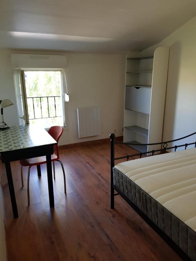 F4 Dans Maison Au Calme Pres Du Centre De Chalons En Champagne Kültér fotó